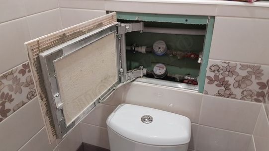 Люк под плитку Нажимной Секрет-Лайт 550*650 Люк под плитку Нажимной Секрет-Лайт 550*650