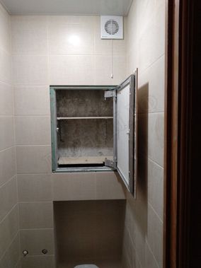 Люк под плитку Нажимной Секрет-Лайт 550*650 Люк под плитку Нажимной Секрет-Лайт 550*650