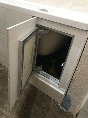 Люк под плитку Нажимной Секрет-Лайт 550*650 Люк под плитку Нажимной Секрет-Лайт 550*650